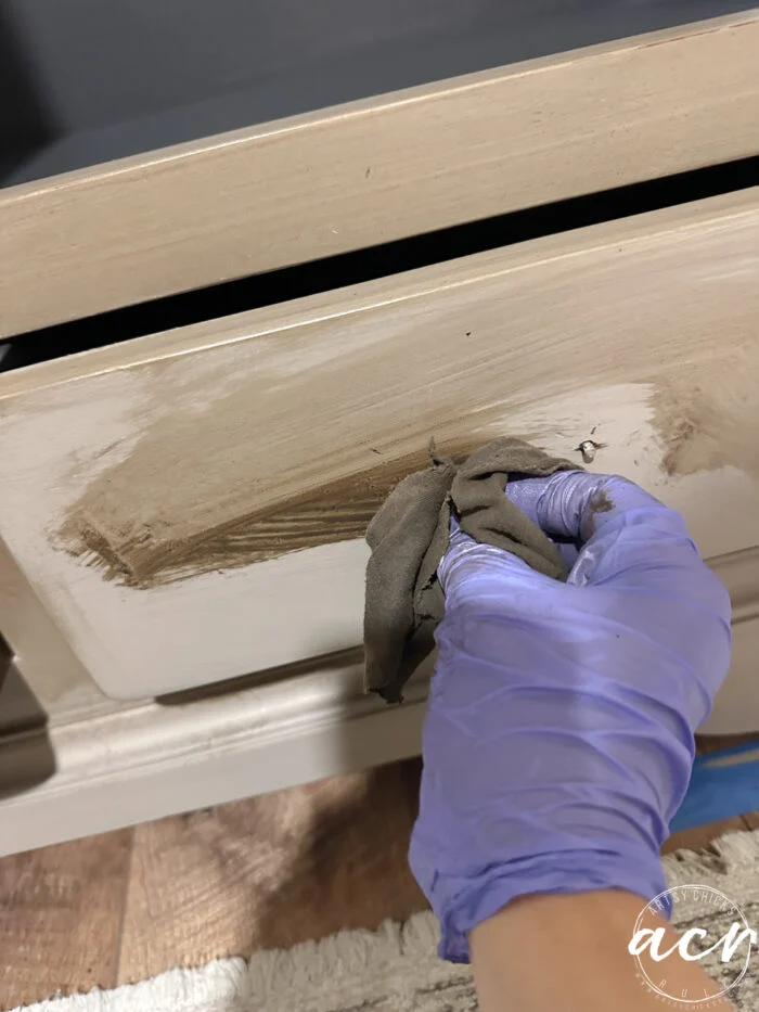 paint a wood look finish 11 wiping on stain