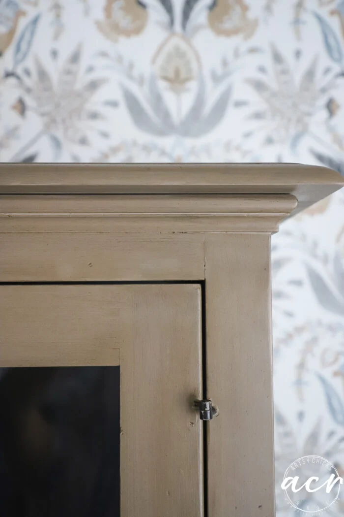 paint a wood look finish 20 up close of wood look corner