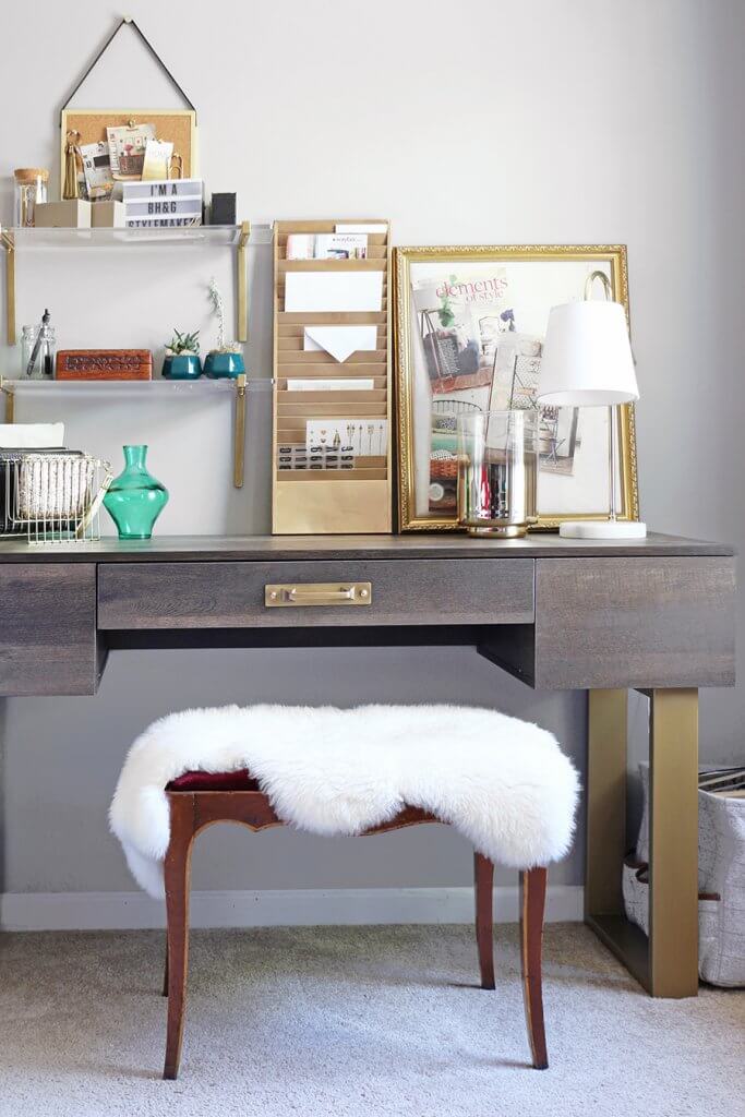 well-organized desktop