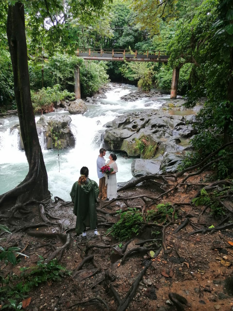 christine's three weddings bouquets a gpod takeover 5 weddings bouquets gpod