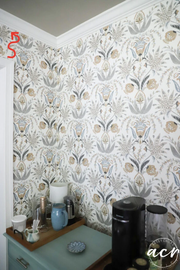 hanging prepasted strippable wallpaper artsy chicks rule 21 red mark showing where i should have ended it up