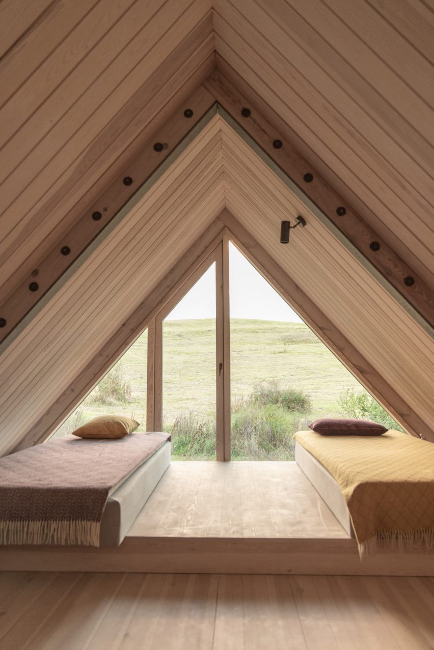 vejrhøj summerhouse renovation by studio marshall blecher and jan henrik jansen arkitekter