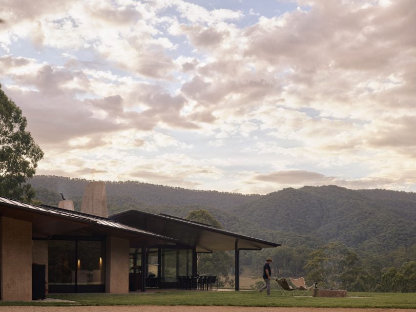 howqua river lodge by rob mills architecture and interiors