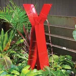 little driveway garden