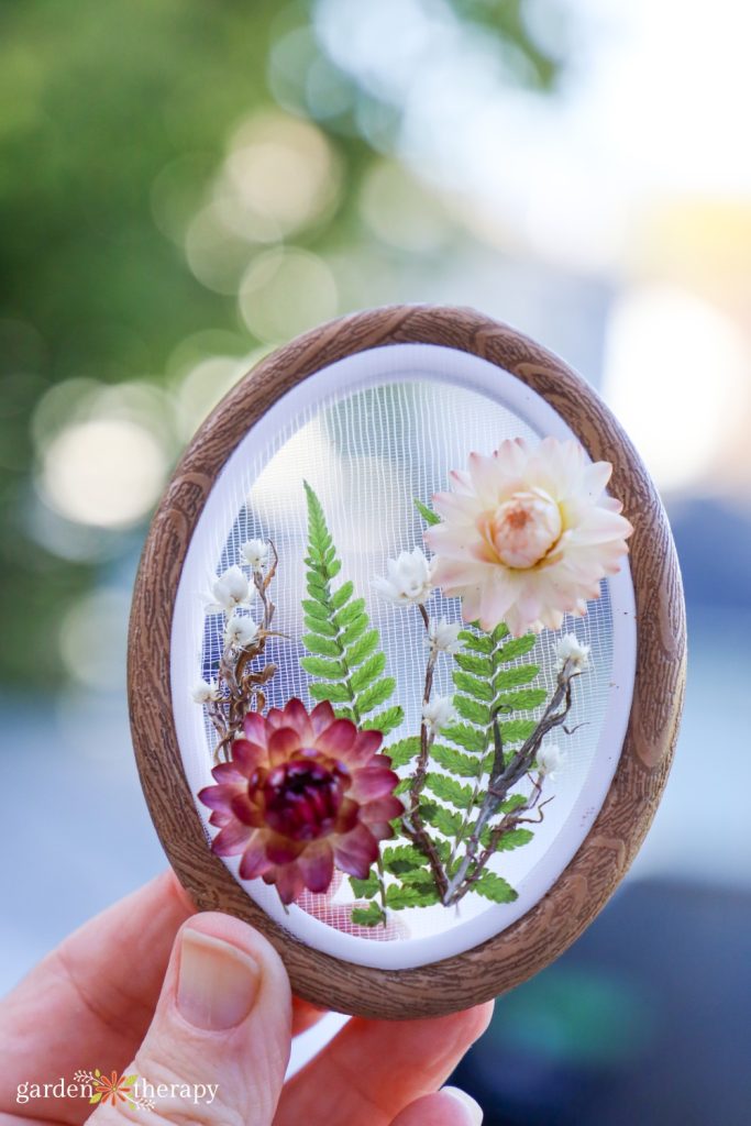 Create Dried Flower Art With Embroidery Hoops