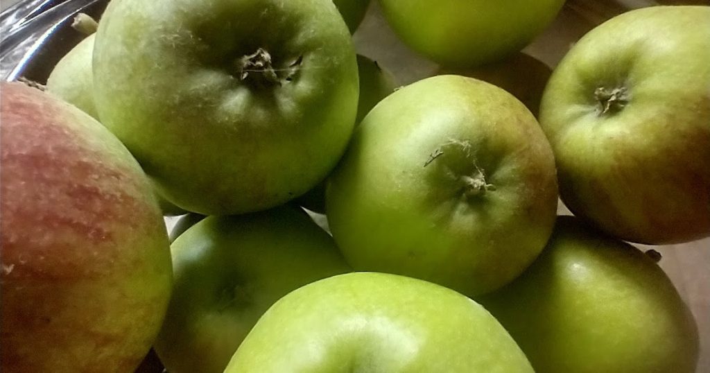 Little green apples