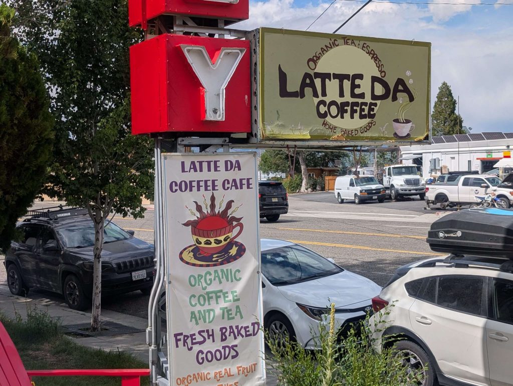 Field Trip Latte Da Coffee Cafe