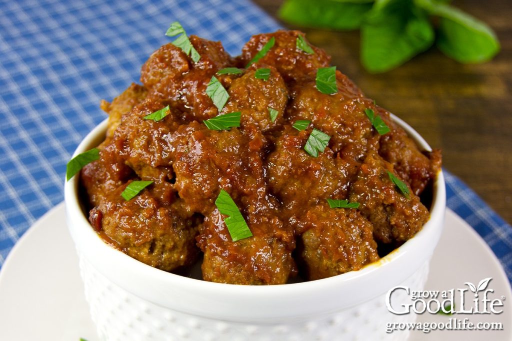 Homemade Barbecue Meatballs with Classic BBQ Sauce