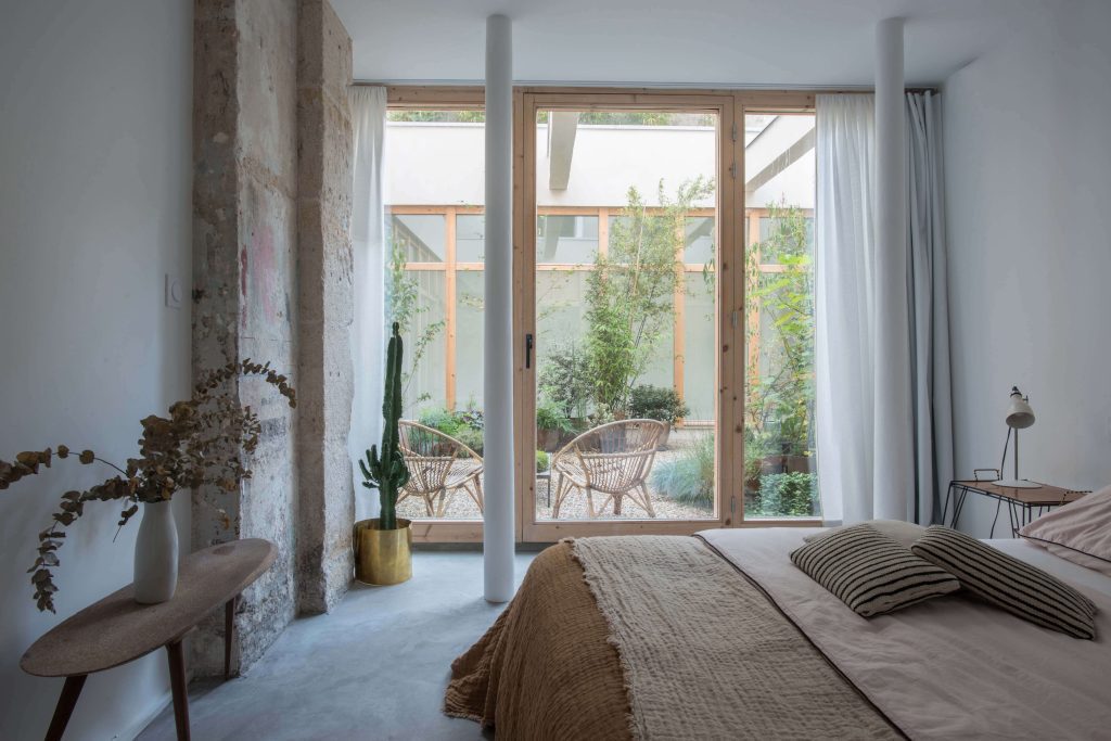 A Warehouse Converted into a Loft Built Around a Courtyard