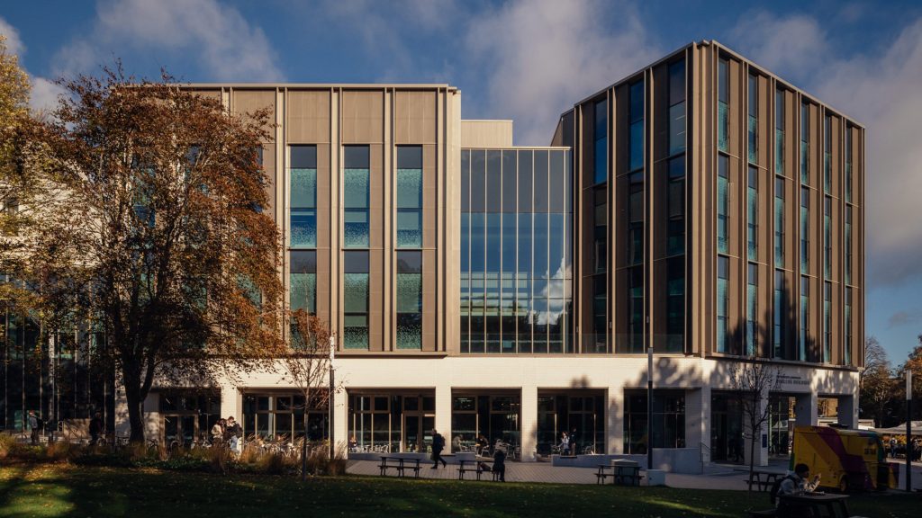 Sheppard Robson creates heart for University of Edinburgh campus