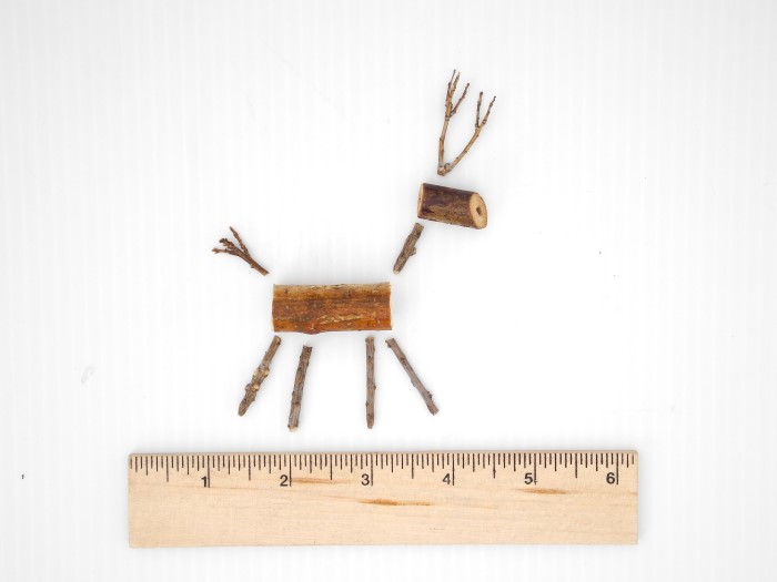How to Make a Miniature Twig Reindeer Ornament