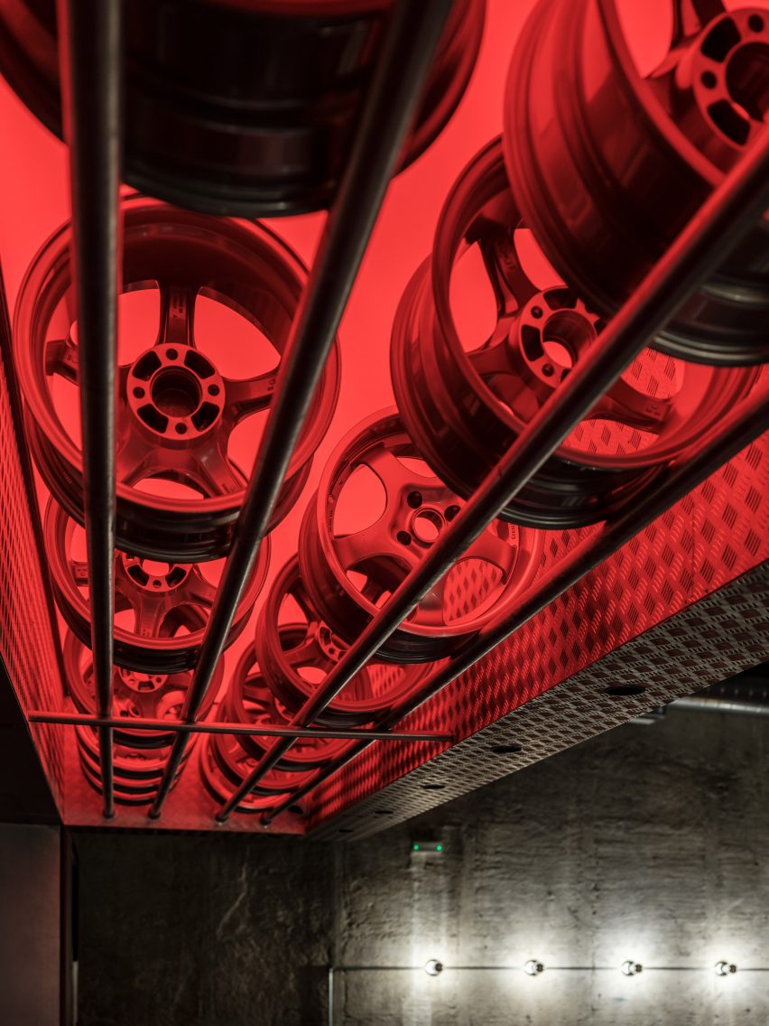 wheel rim-decoration in greek bar