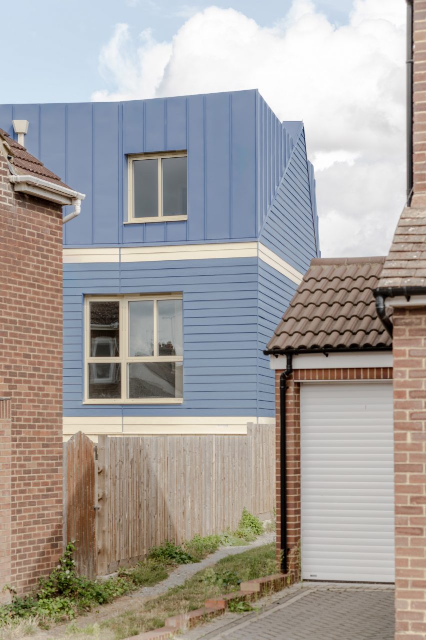 view towards exterior of goldsmith mews by office s&m