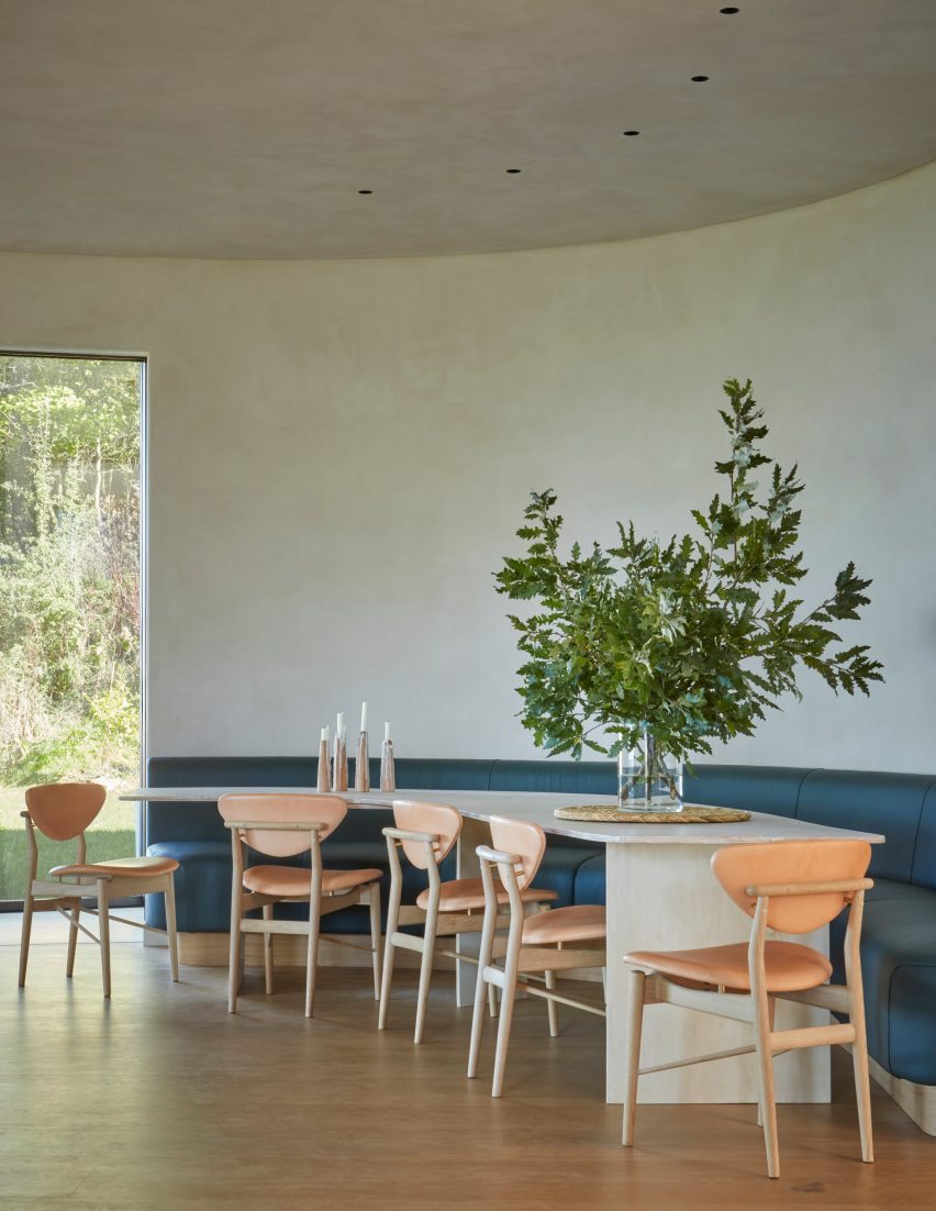 leaf house by michaelis boyd