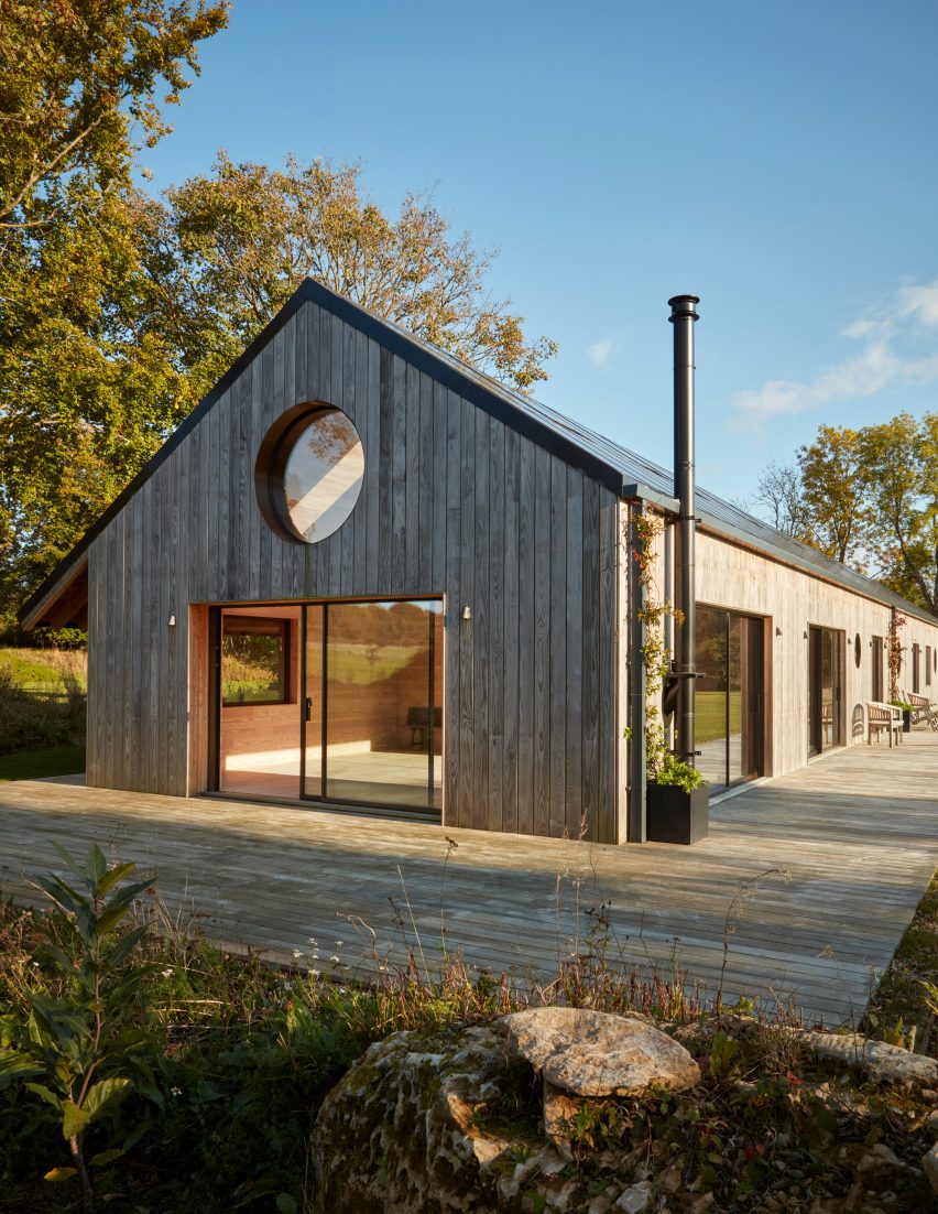 leaf house's annexe by michaelis boyd