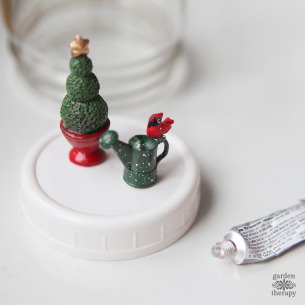 make a mini garden snow globe.