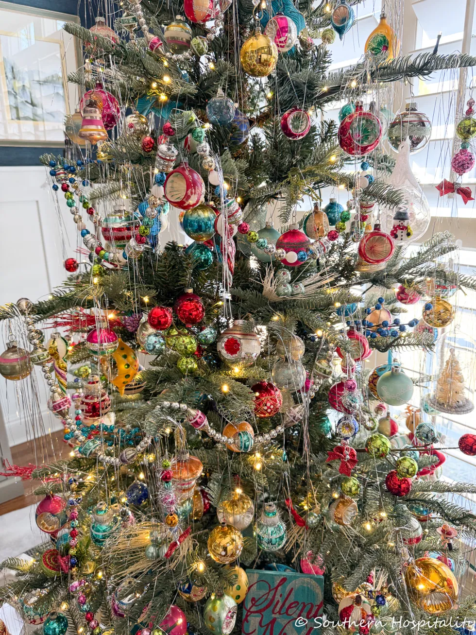 shiny brite tree & dining room cheer 37 shiny brite tree & dining room cheer