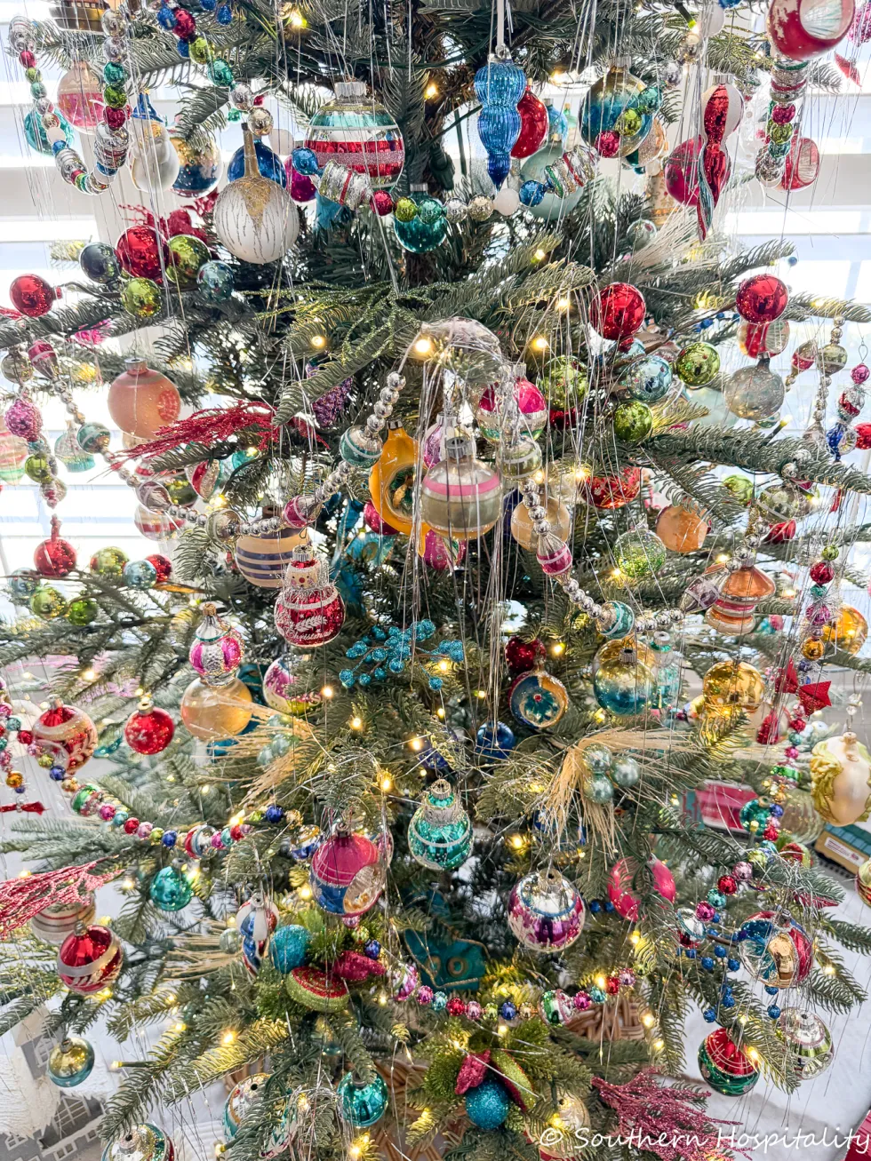 shiny brite tree & dining room cheer 39 shiny brite tree & dining room cheer