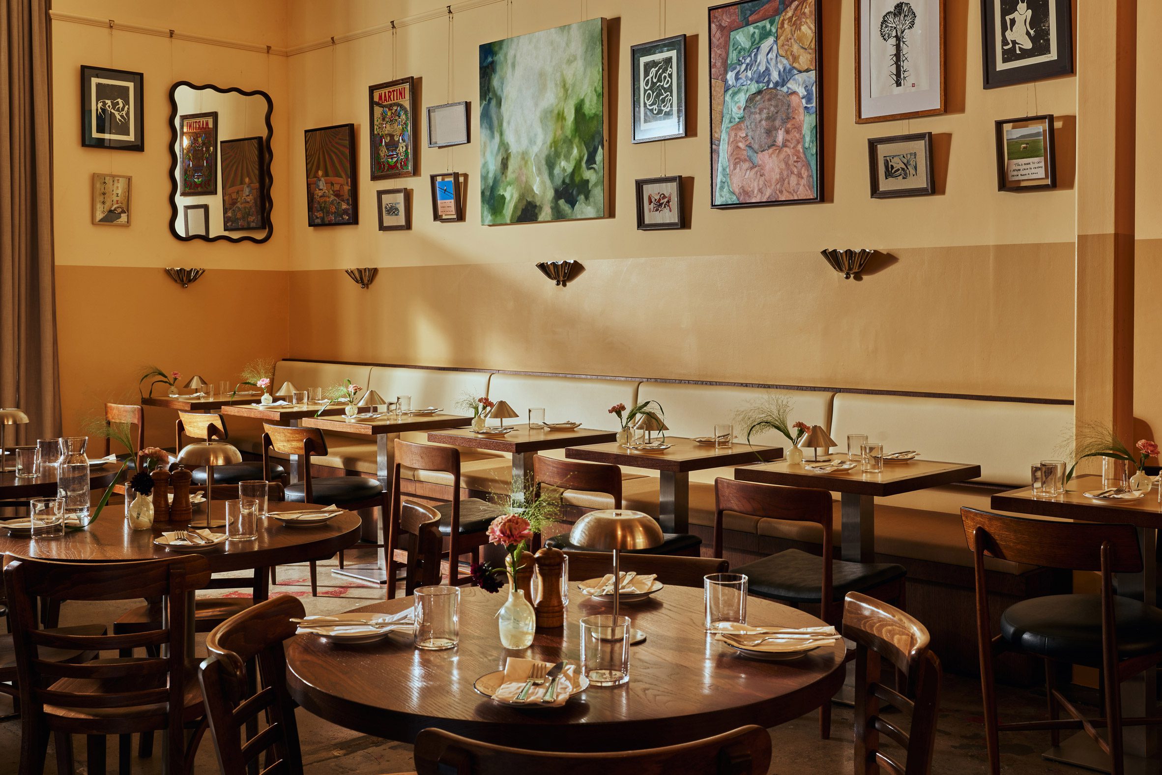 formica, leatherette and wooden furniture