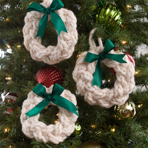 christmas tree ornaments