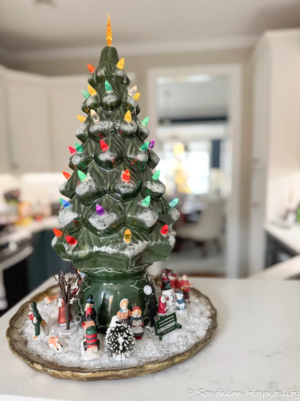 christmas mantel and kitchen - southern hospitality