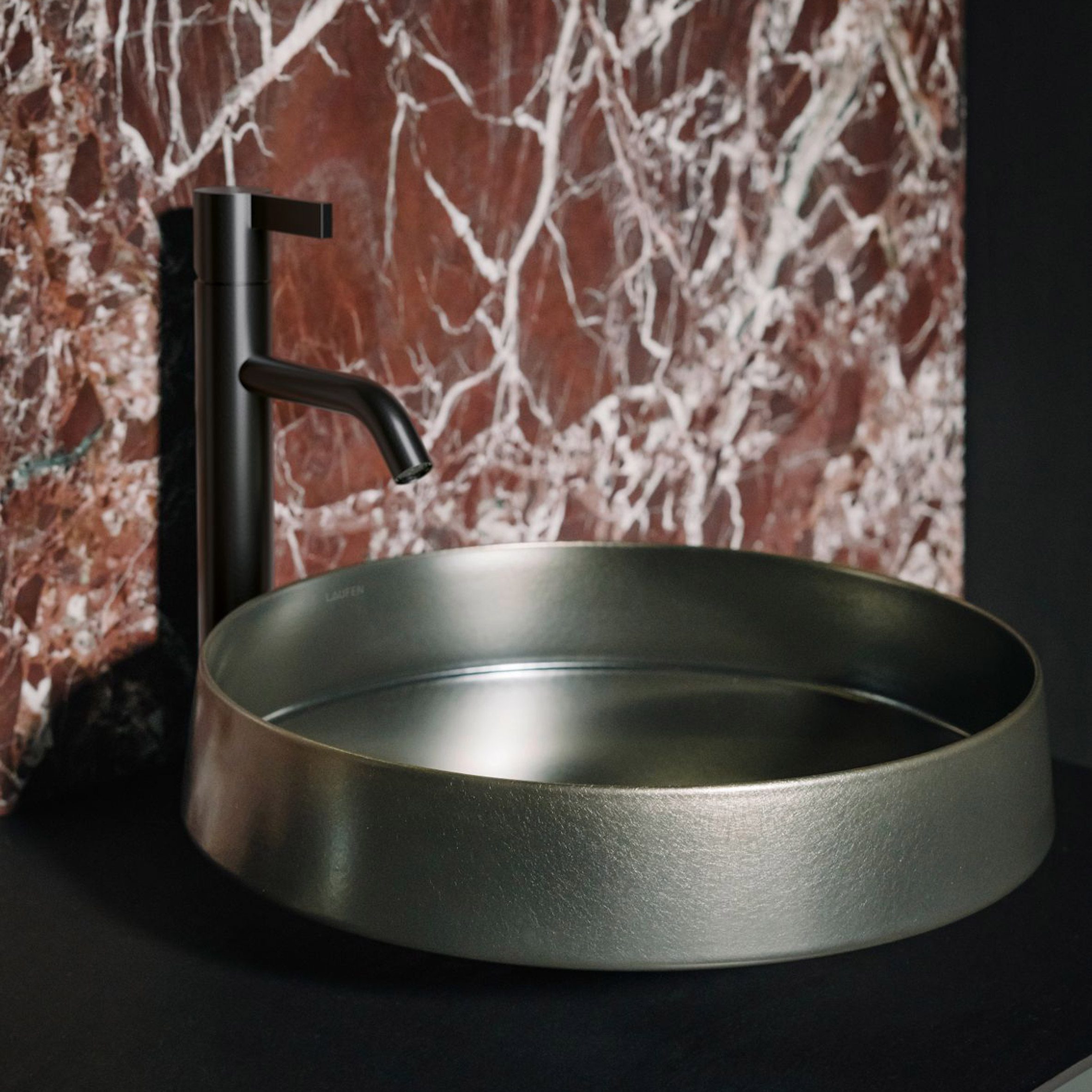 vitreon steel by laufen