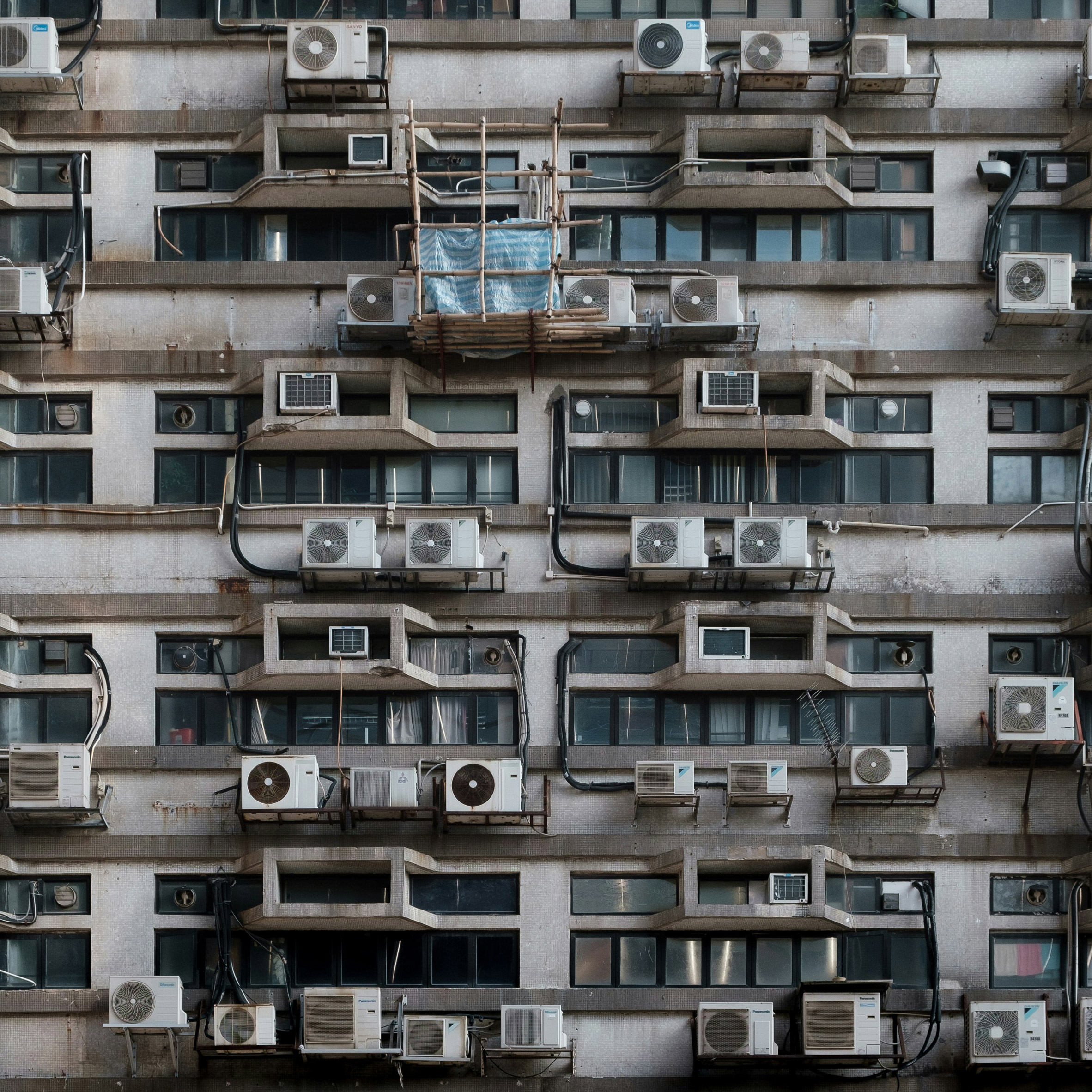 building fixed with air-conditioning units