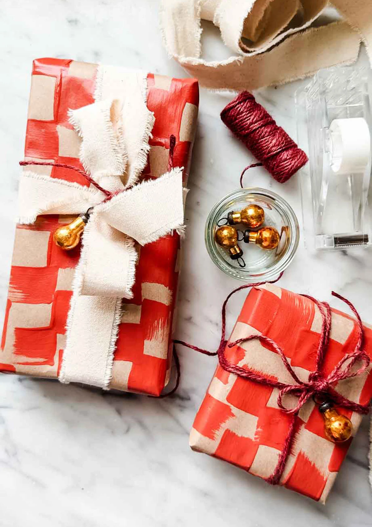 33 diy gift wrap ideas for the holidays - 7 diy gift wrap