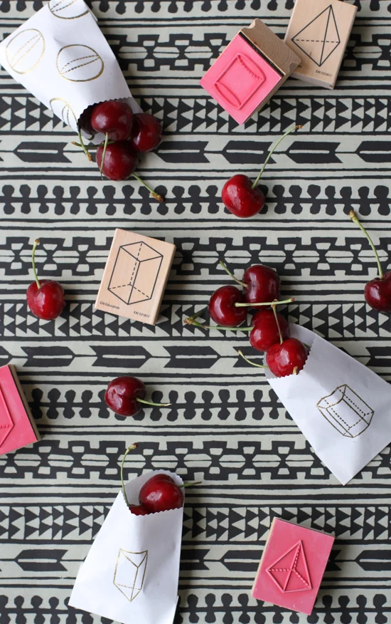 33 diy gift wrap ideas for the holidays - 23 diy gift wrap