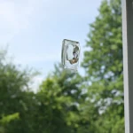 How To Remove Broken 3M Command Strips With NO Damage | Thrifty Decor Chick