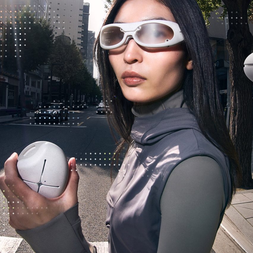 Wearable device to manage sensory sensitivity among projects from Hongik University Wearable device to manage sensory sensitivity among projects from Hongik University