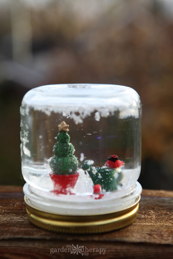Whimsical Mason Jar Snow Globes for the Holidays
