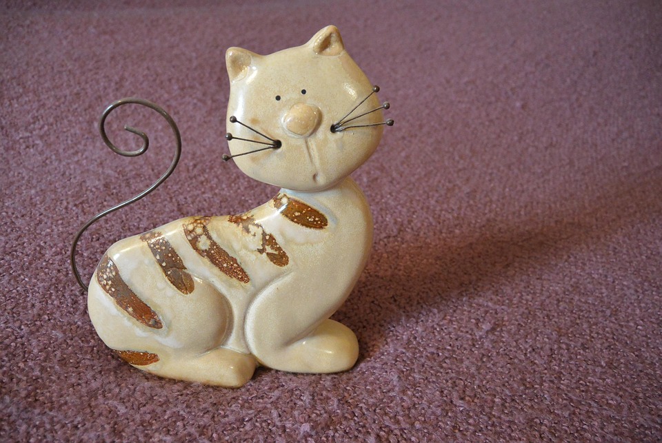 Seasonal Ritual Autumn Kinship: A Seasonal Ritual of Leaf Chains