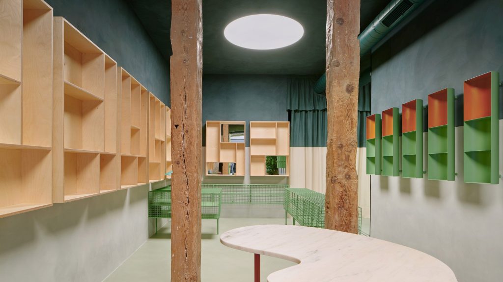 Lucas y HernandezGil references classical world for Laconicum store