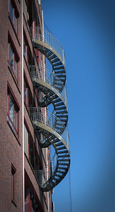 Eco How-To: Weaving Willow Wisdom into Mountain Sanctuary