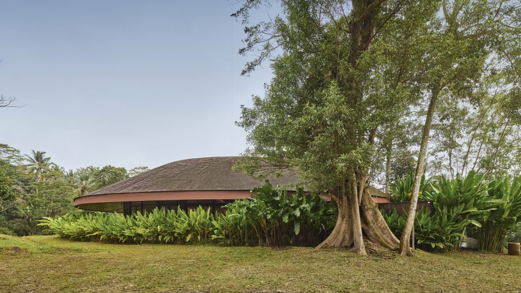 Alexis Dornier references Moonraker concept art for Villa Omah Prana