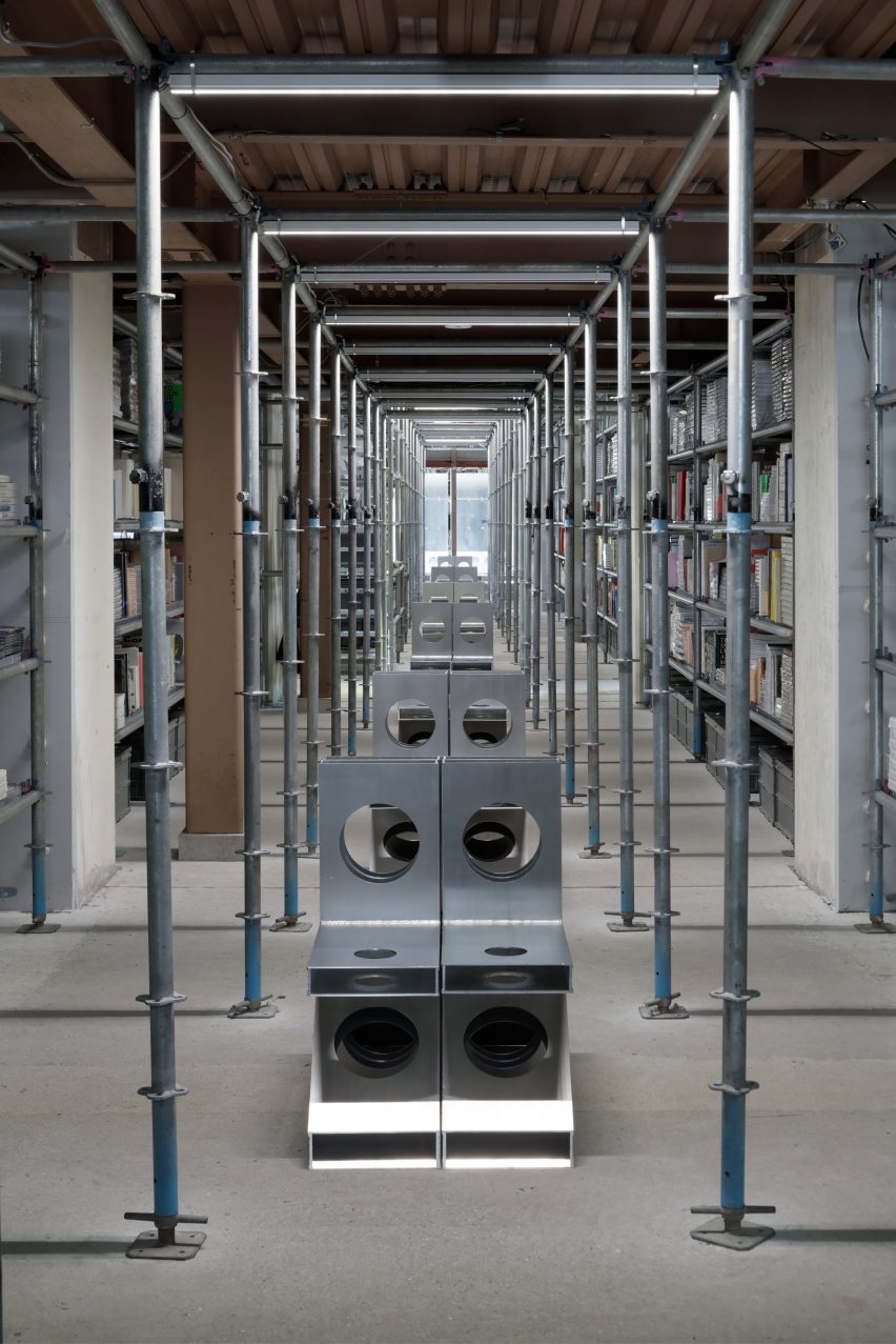 aluminium o series chair by kwangho lee