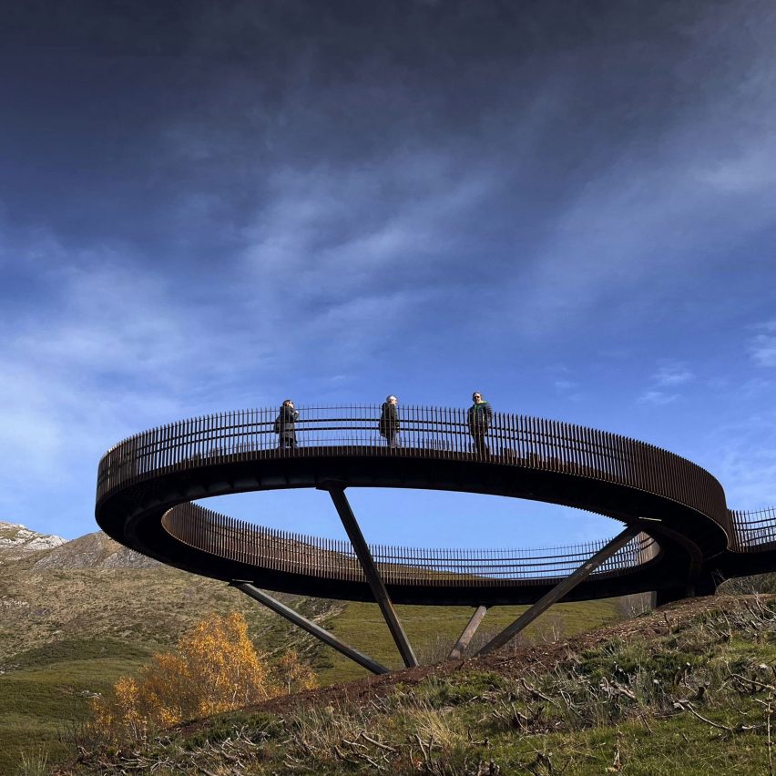 farrapona geological viewpoint by puerto & sánchez arquitectos