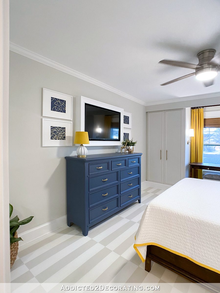 guest bedroom - finished - tv wall