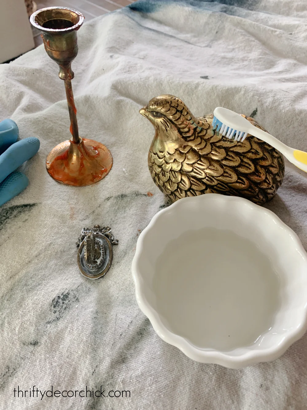 best methods to easily restore brass decor {and make it shine} | thrifty decor chick 3 easiest way to remove tarnish