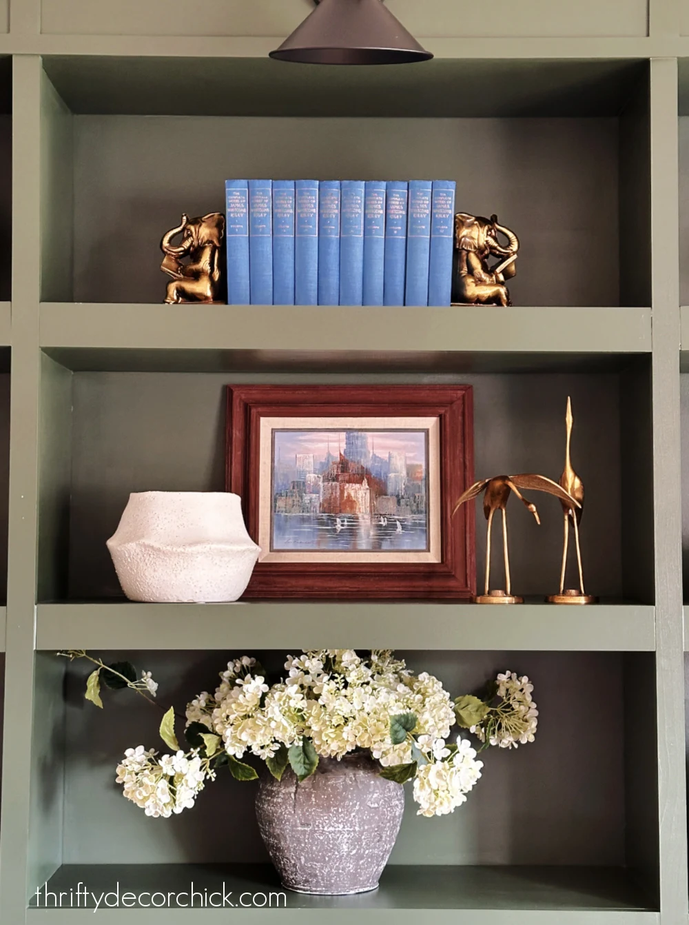 best methods to easily restore brass decor {and make it shine} | thrifty decor chick 15 dark green bookcase decor