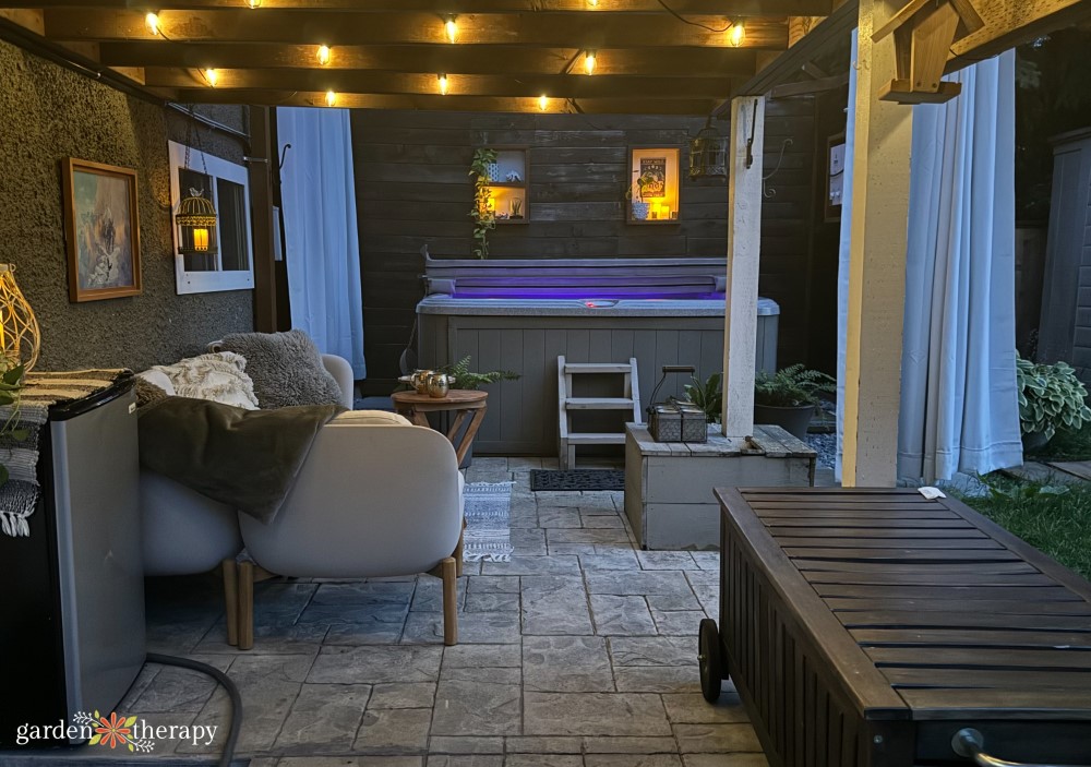 using a hot tub at home for hydrotherapy