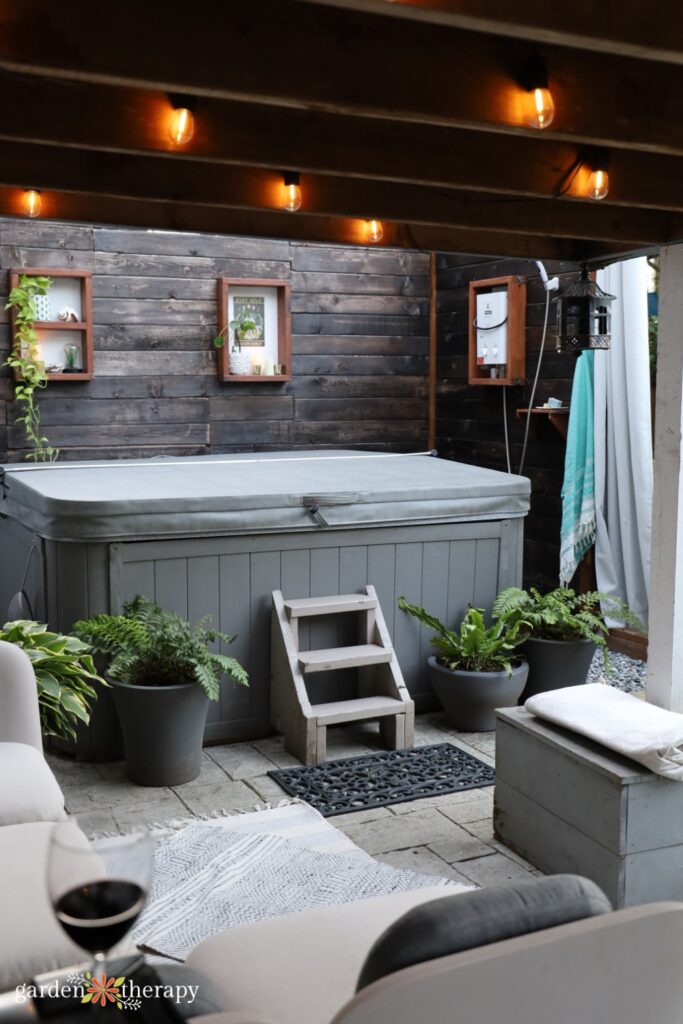 hot tub for back pain