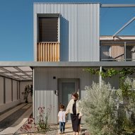 henville street house by philip stejskal architecture