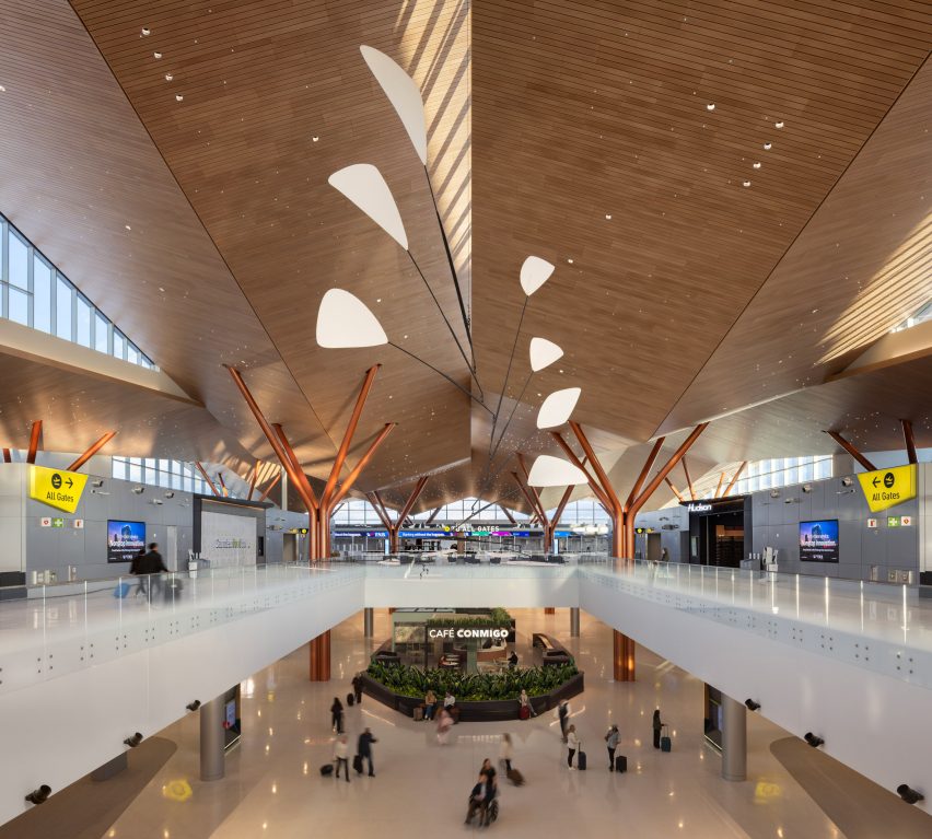pittsburgh international airport architecture