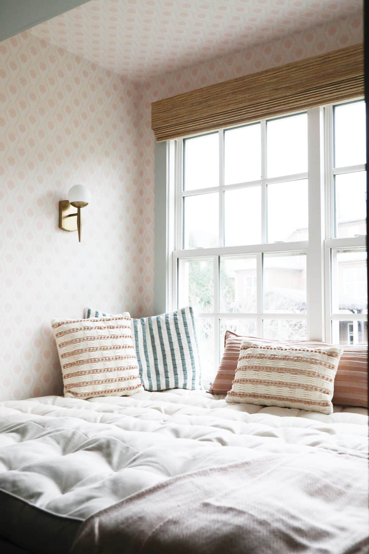 secret garden bedroom