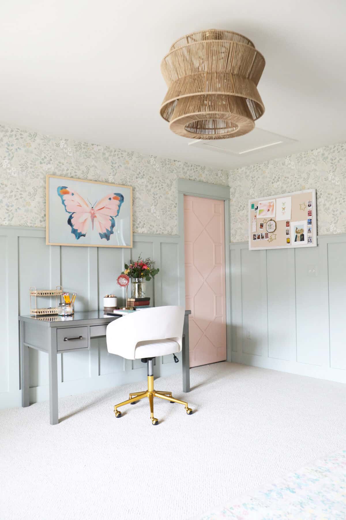 secret garden bedroom