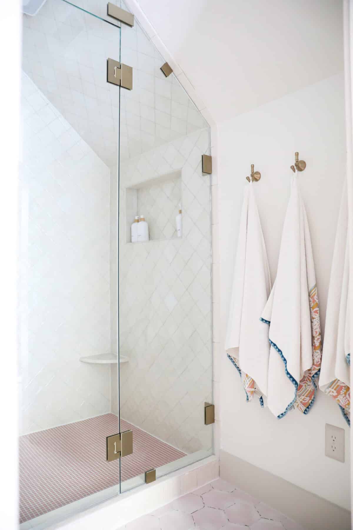 secret garden bedroom