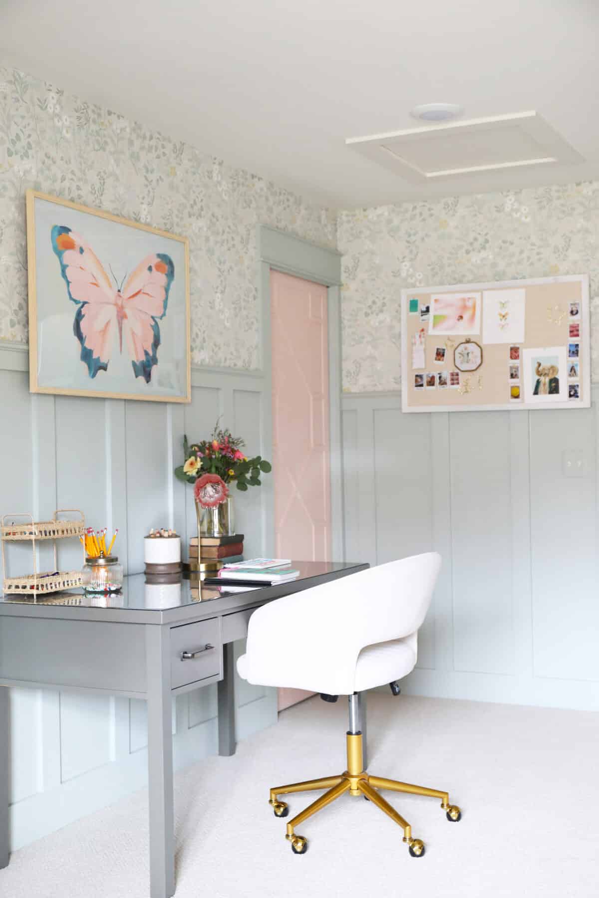 secret garden bedroom