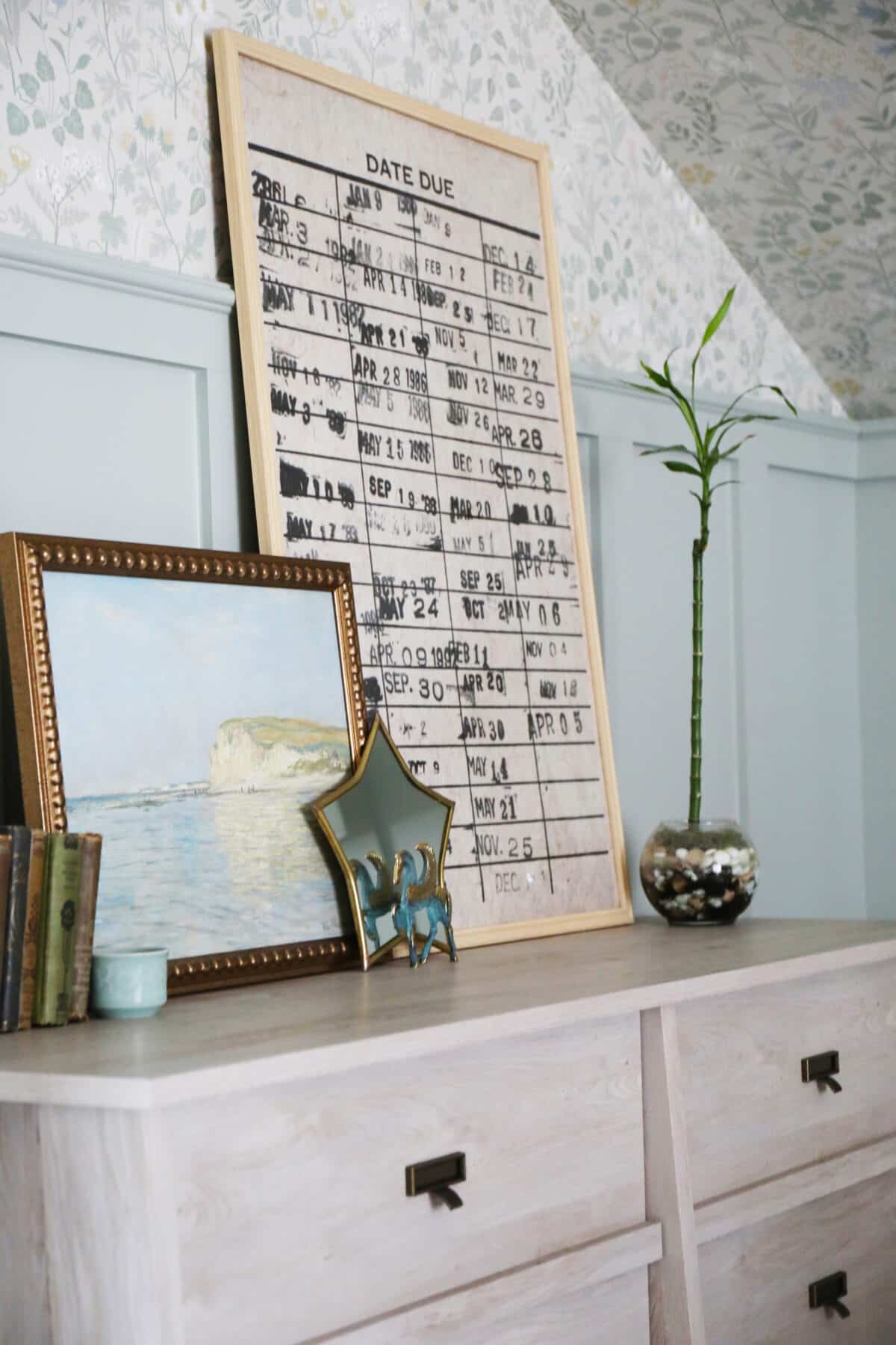 secret garden bedroom